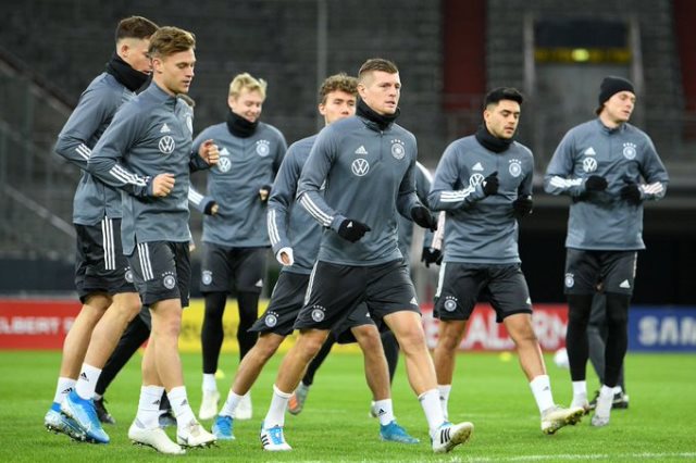 بدأ المنتخب الألماني لكرة القدم تدريبات  استعداداته الأخيرة لمباراته المنتظرة أمام نظيره الإنجليزي في دور الستة عشر في يورو 2020