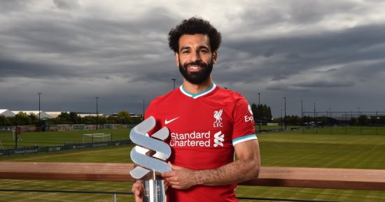 فوز النجم محمد صلاح بجائزة أفضل لاعب في الدوري الإنجليزي بتصويت الجماهير