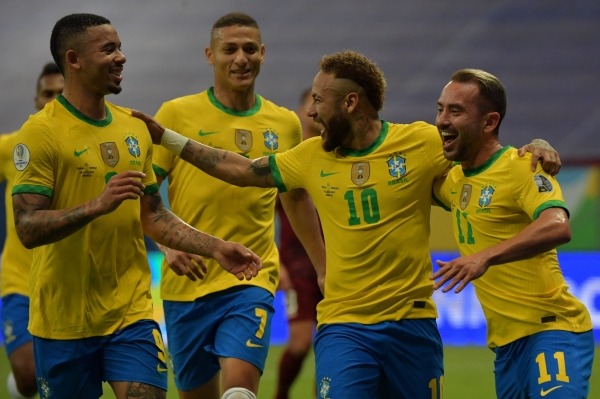 تعادل منتخبا البرازيل والإكوادور في مباراة منتخب البرازيل وإكوادور في المجموعة الثانية لبطولة كوبا إميركا