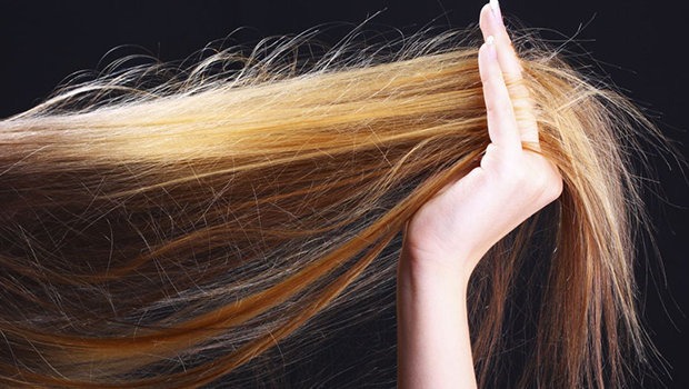 header image Article main fustany 9 reasons your hair is breaking AR