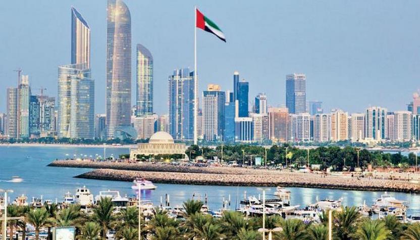 الإمارات تفتح باب التقدم للإقامة الذهبية للأطباء المقيمين في الدولة