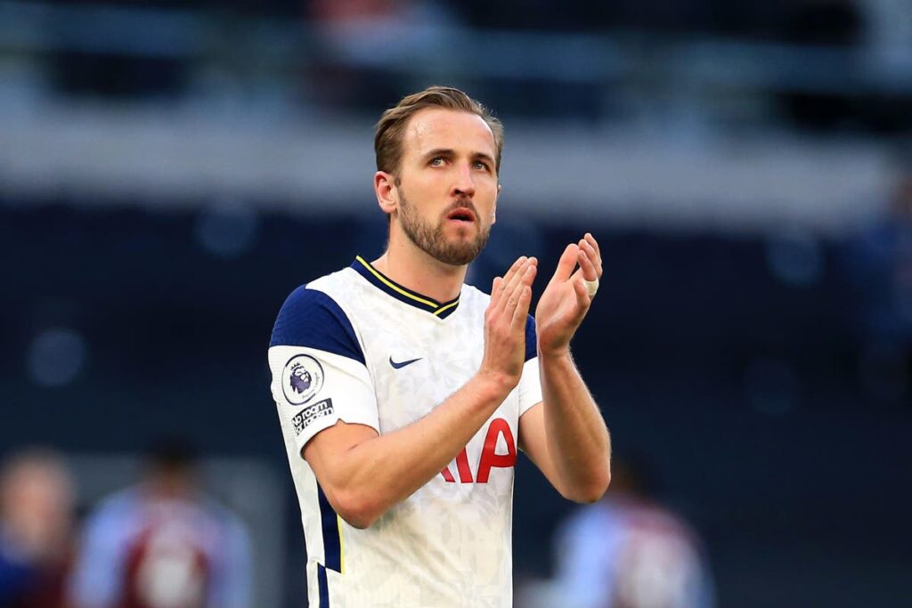 هاري كين ضمن قائمة توتنهام أمام باكوس دي فيريرا في دوري المؤتمر الأوروبي