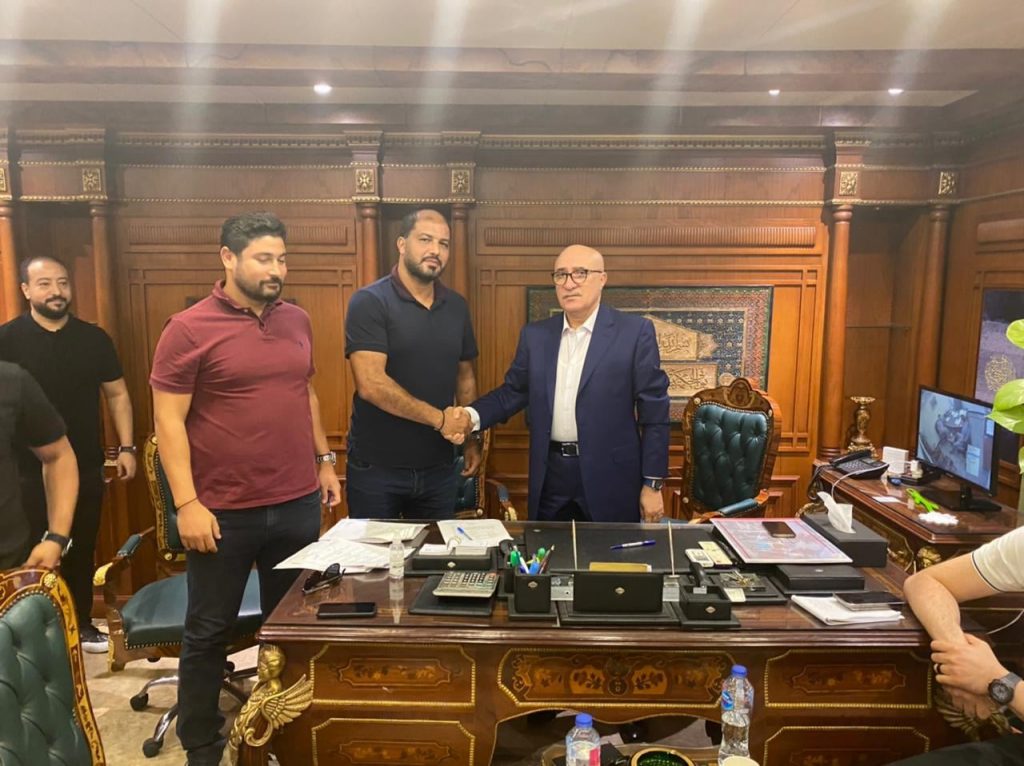 رسميًا توقيع معين الشعباني مدربًا للمصري البورسعيدي في الموسم المقبل