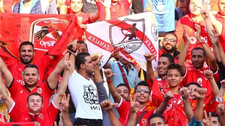رئيس رابطة الأندية يعلن عودة الجماهير للمدرجات في الدوري المصري 2000 مشجع في المباراة