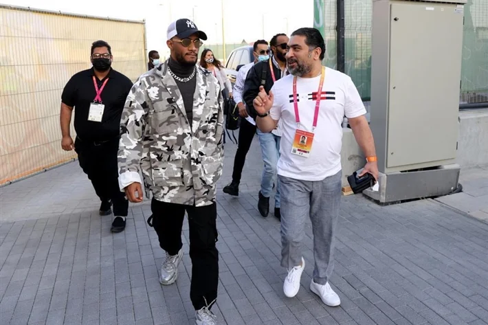 محمد رمضان يتفقد مسرح حفله المقبل في "إكسبو 2020 دبي"