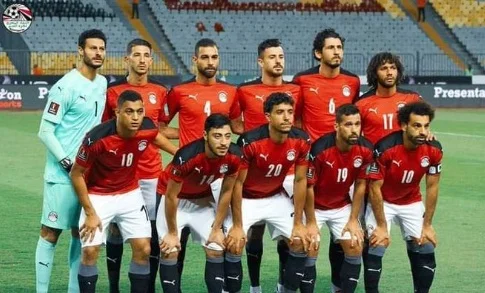 "منتخب مصر والجزائر" موعد المباراة والقنوات الناقلة والتشكيل المتوقع
