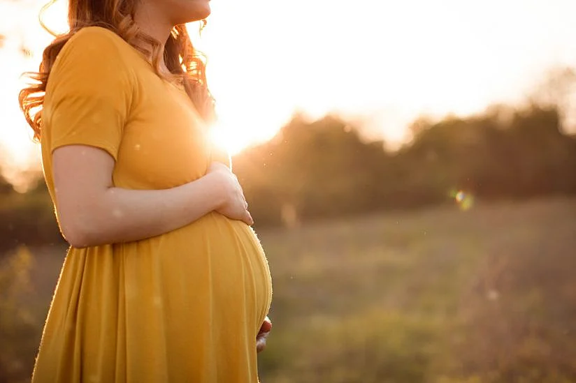 إفرازات الحمل وأنواعها وكيفية التعامل معها للمرأة الحامل